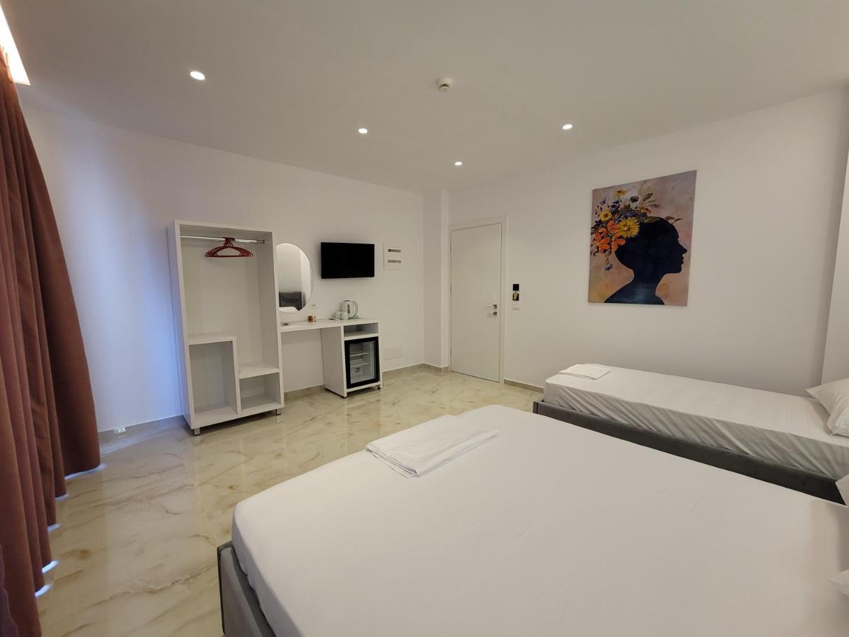 Fenix Hotel Ksamil Exterior photo