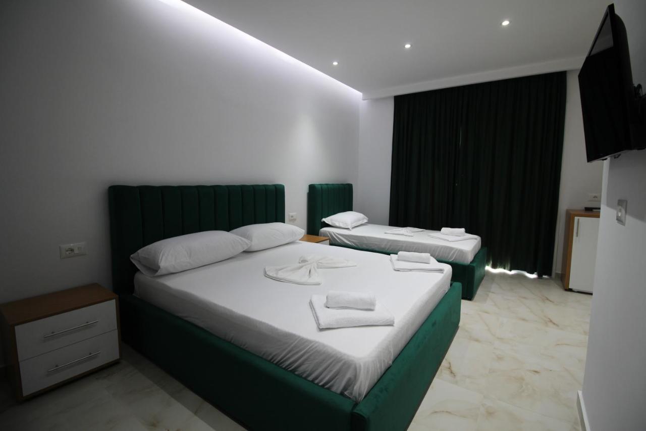 Fenix Hotel Ksamil Exterior photo