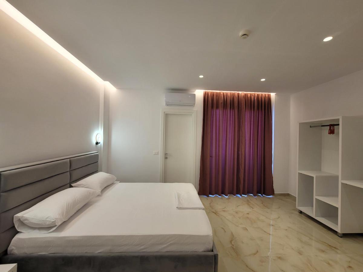 Fenix Hotel Ksamil Exterior photo
