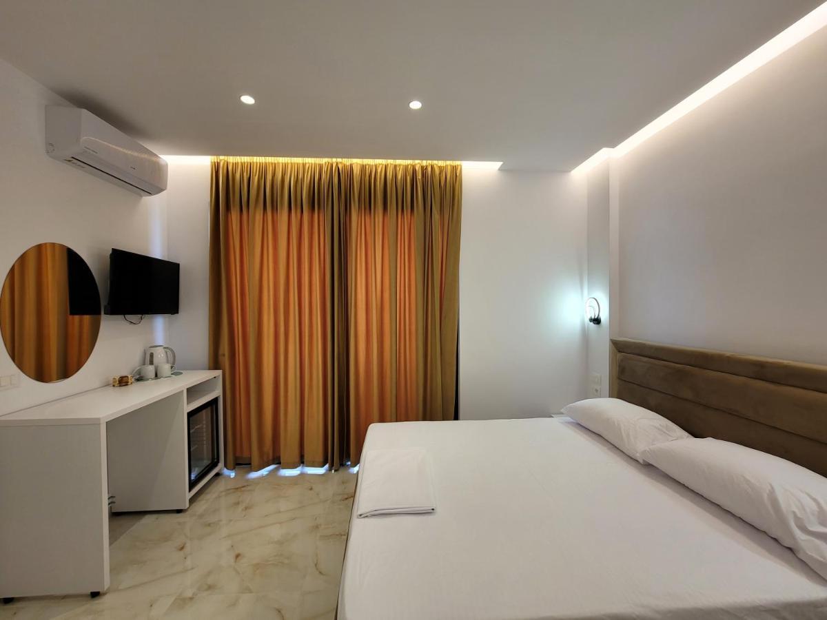 Fenix Hotel Ksamil Exterior photo