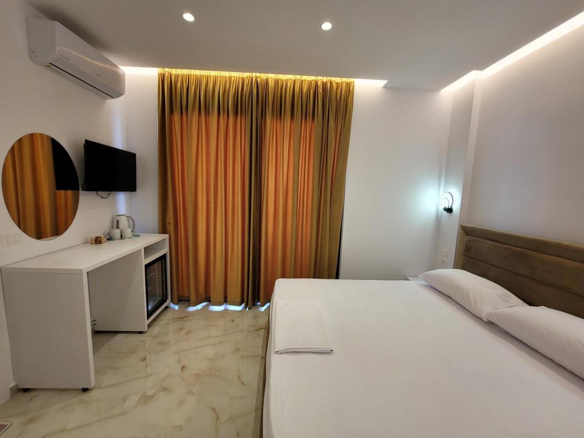 Fenix Hotel Ksamil Exterior photo