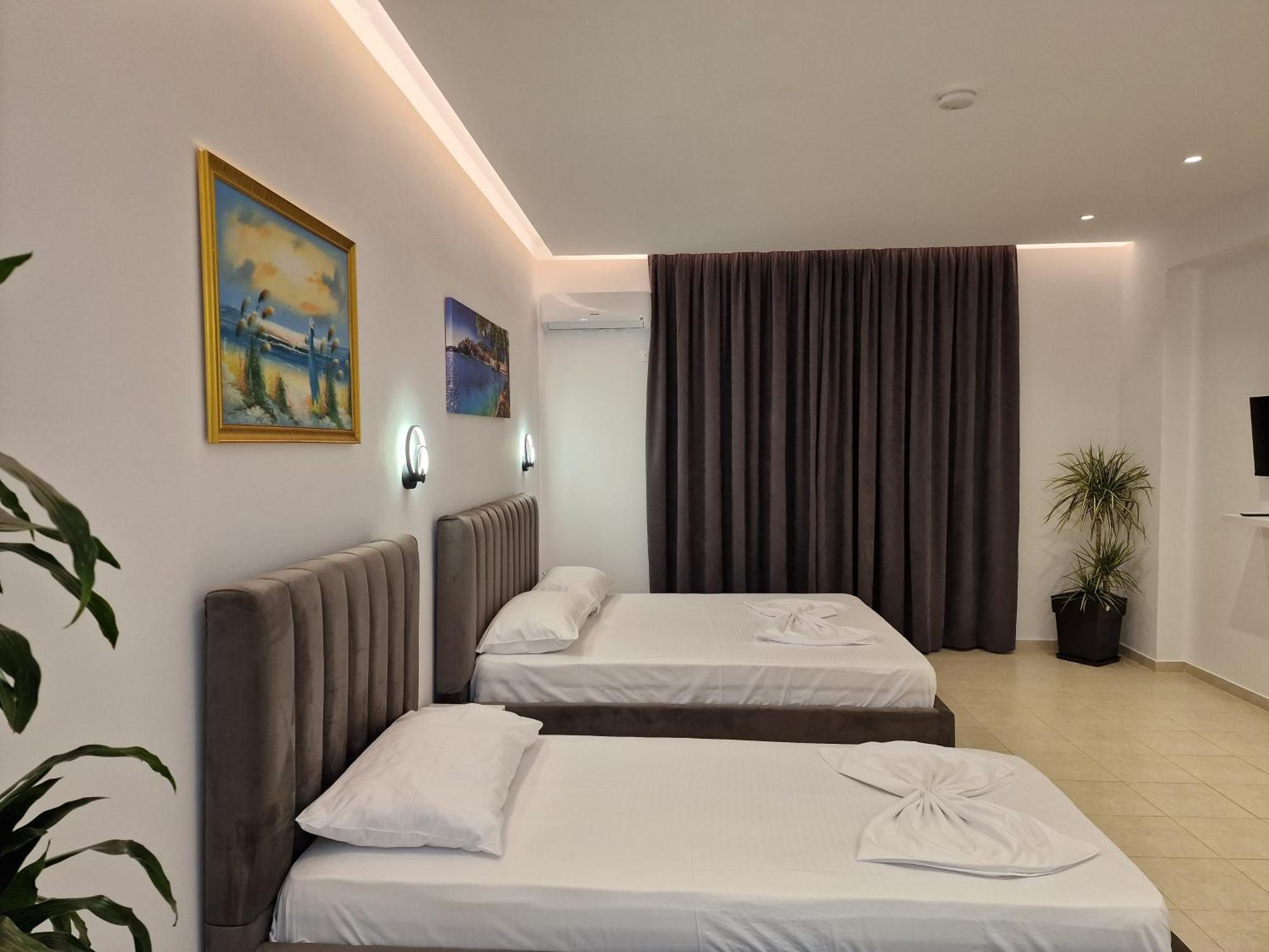 Fenix Hotel Ksamil Exterior photo